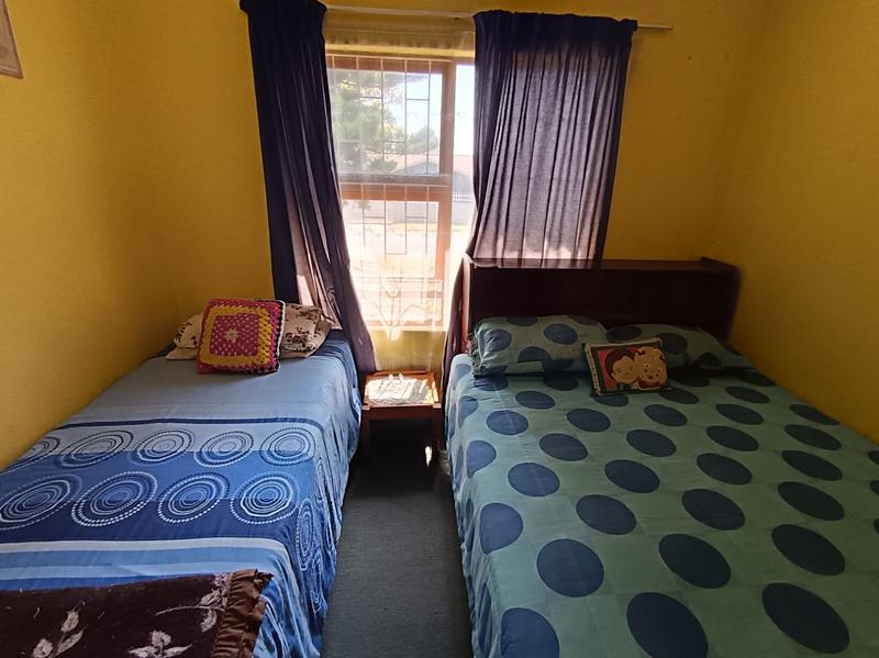 3 Bedroom Property for Sale in Heiderand Western Cape